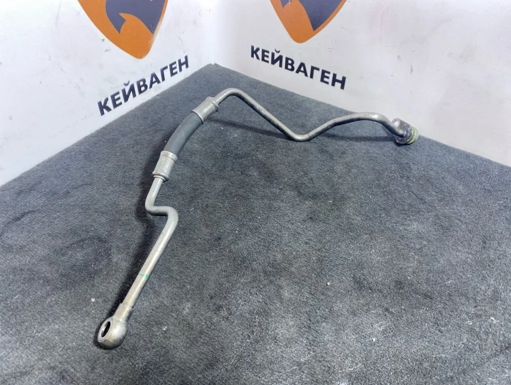 Трубка маслянная Audi A5 2009 8T
