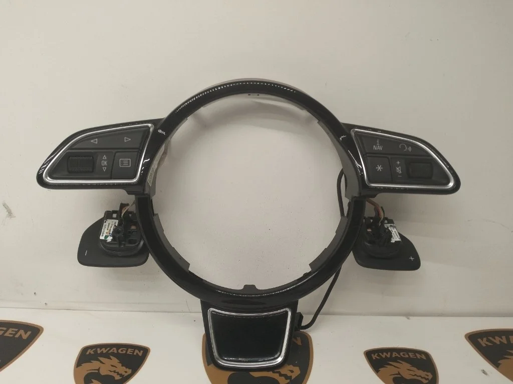 Кнопки на руль Audi A6 2015 C7