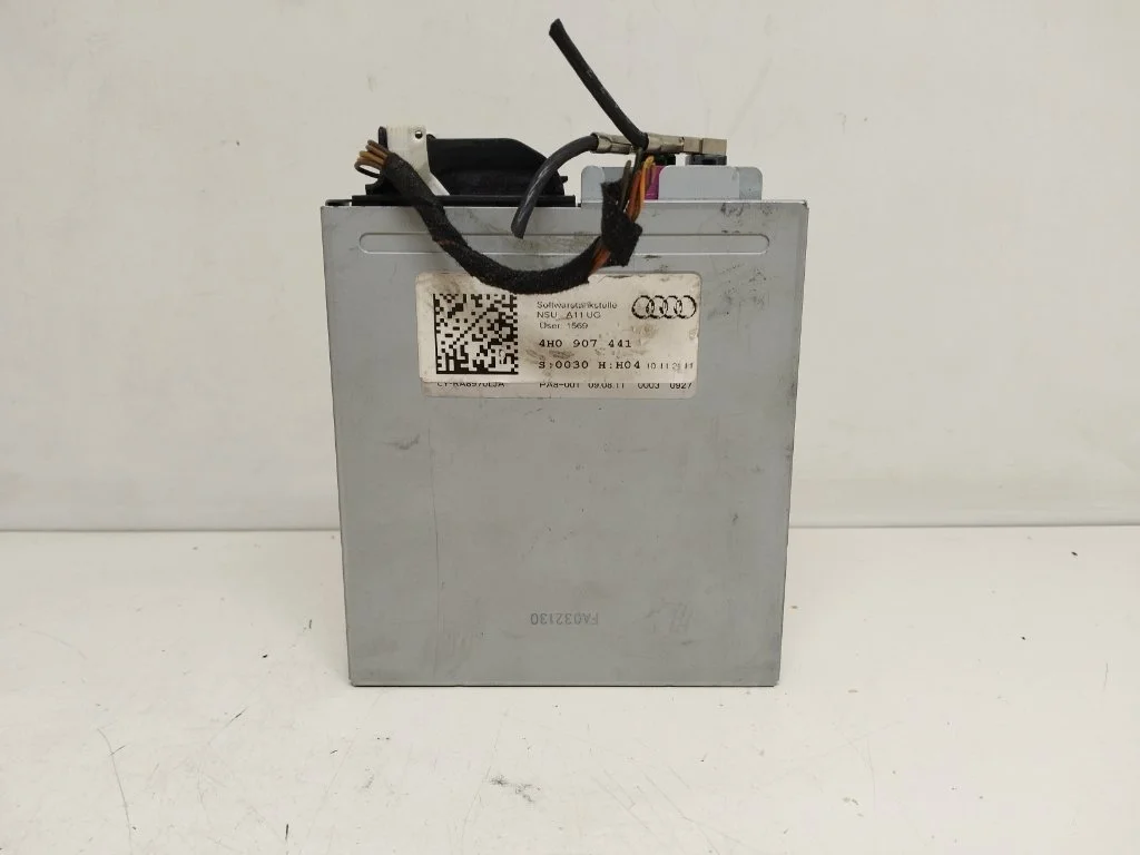 Блок управления камерой Audi A8 2011 D4