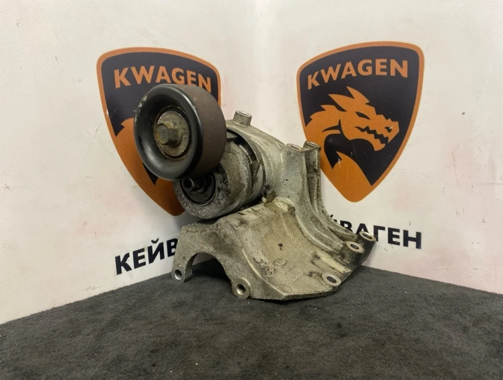 Ролик натяжной навесного оборудования Hyundai Grand Starex 2009 поколение