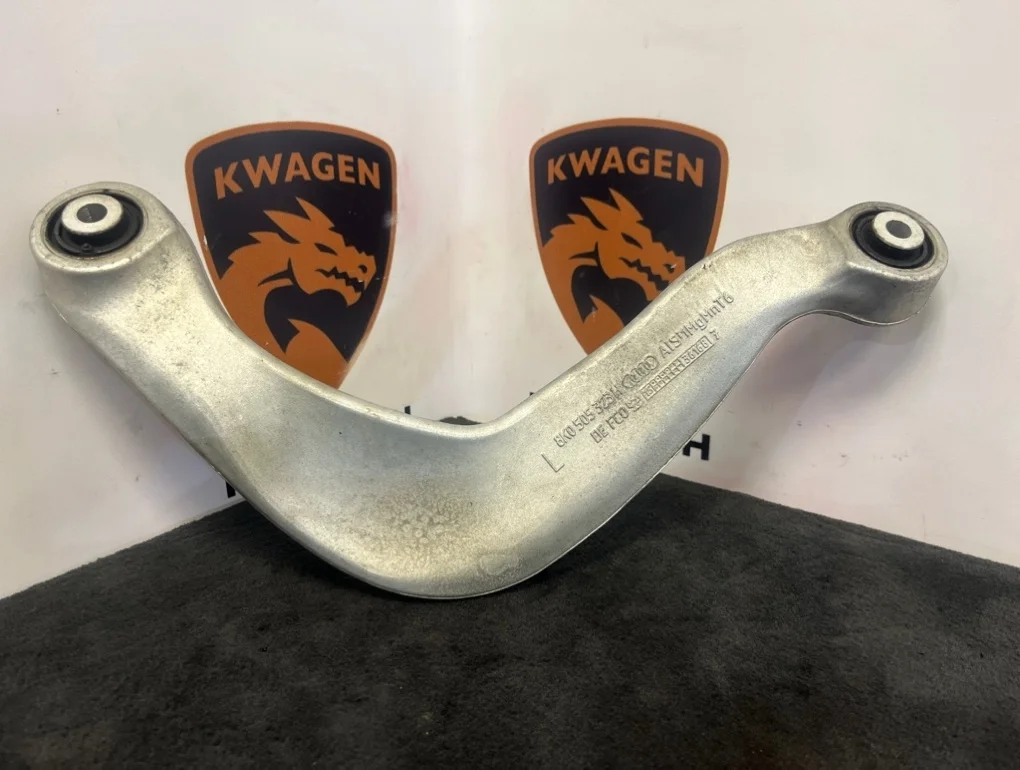 Рычаг подвески Audi A6 2015 4G