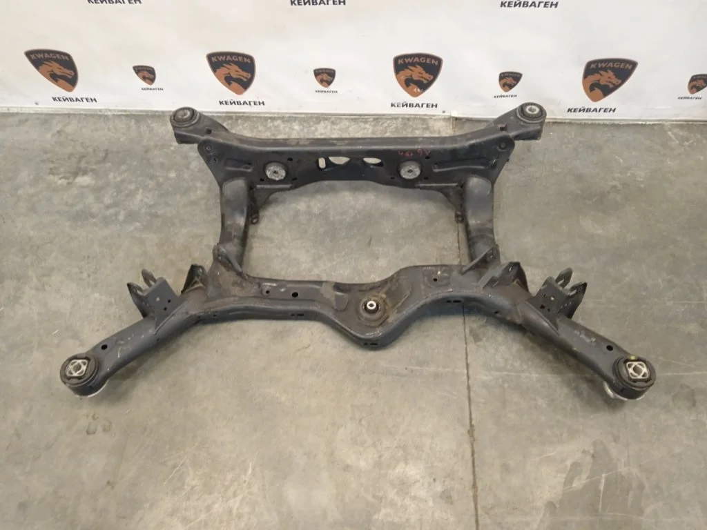 Балка подвески Audi A6 2015 C7