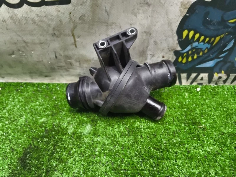 Термостат BMW 3 2012 11538635689 F30 N20B20B