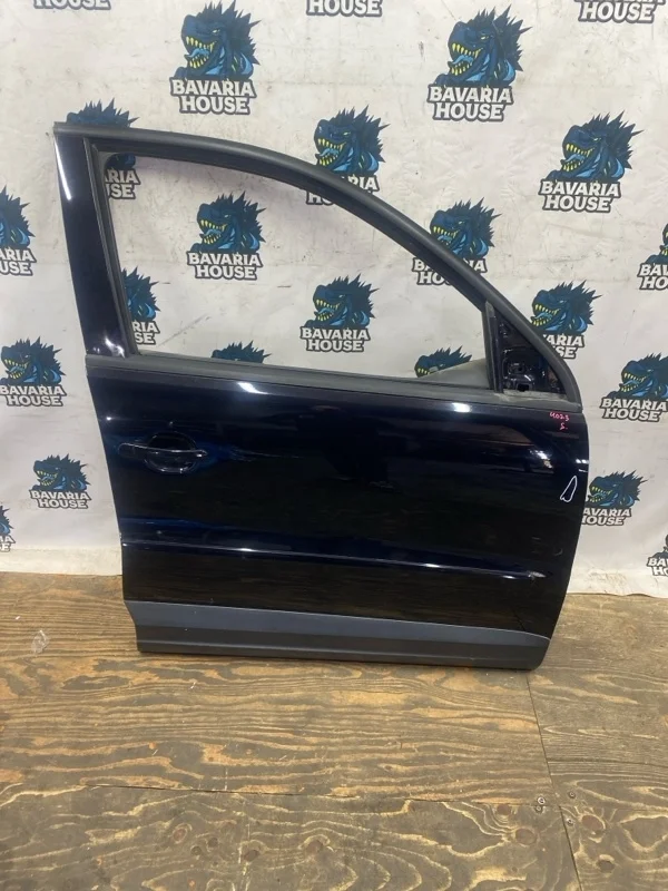 Дверь передняя правая volkswagen Tiguan 2009 5N0831056B 5N1 CAWA