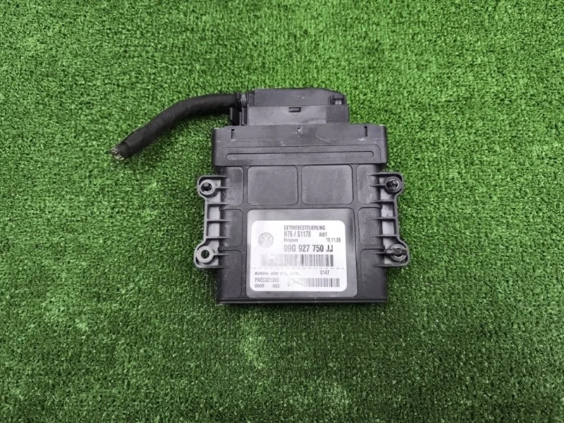 Блок управления АКПП volkswagen Passat 2009 09G927750JJ B6 BZB