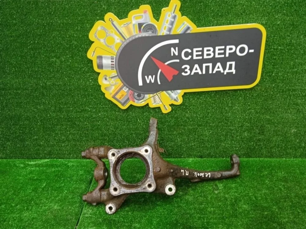 Кулак поворотный Toyota Land Cruiser 2011 4321260190 200 1VDFTV, передний левый