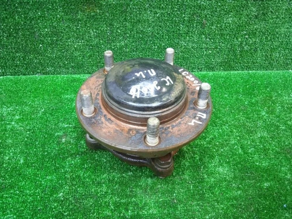 Ступица Toyota Land Cruiser 2011 4357060031 200 1VDFTV, передняя