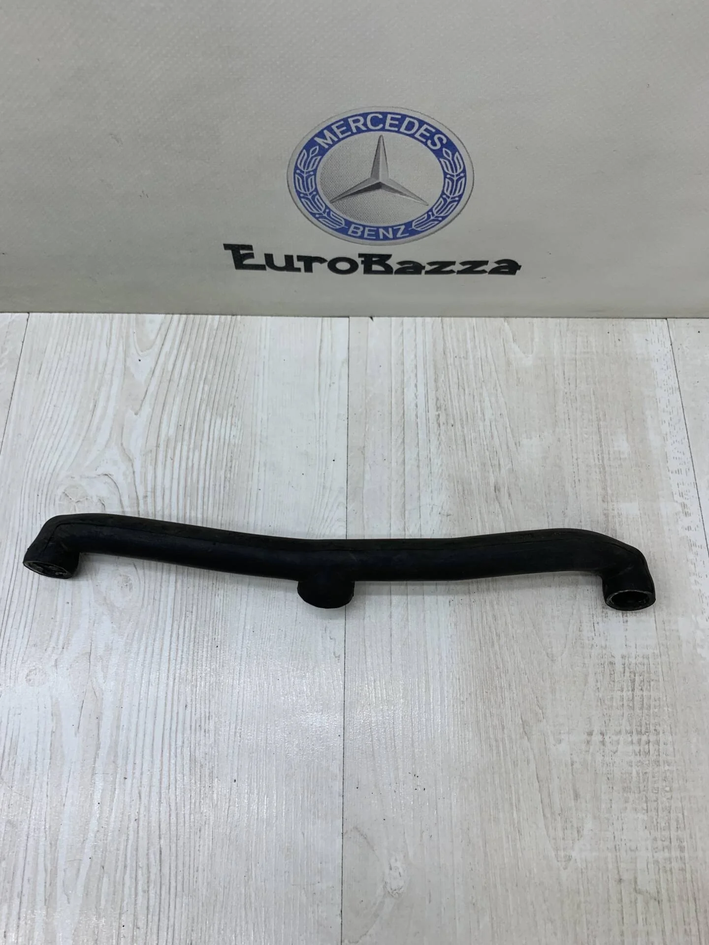 Шланг вентиляции картерных газов Mercedes М112