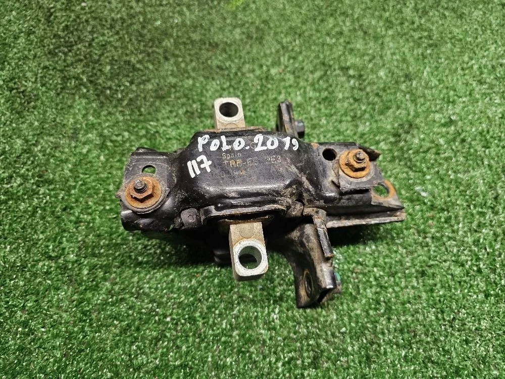 Подушка двигателя Volkswagen Polo V рест