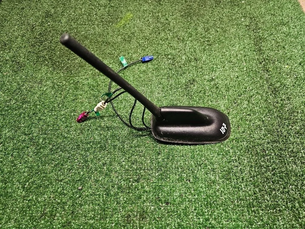 Антенна плавник для VW Polo