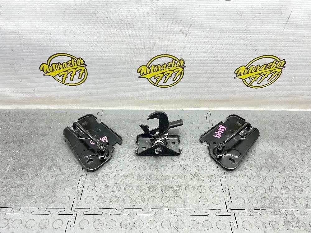 Замок капота Audi A3 8V (2012—2016)