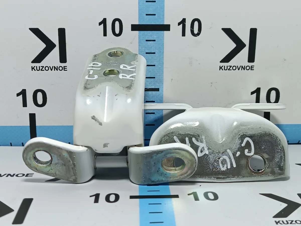 Петля двери Kia Soul 2017 PS