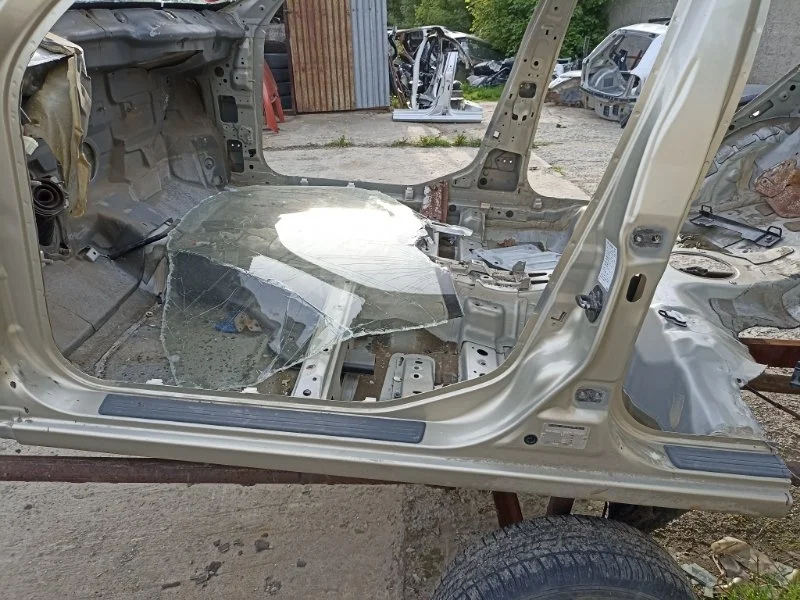 Порог кузова Nissan Almera Classic 2006 7601195F0B B10 1.6 QG16DE, левый