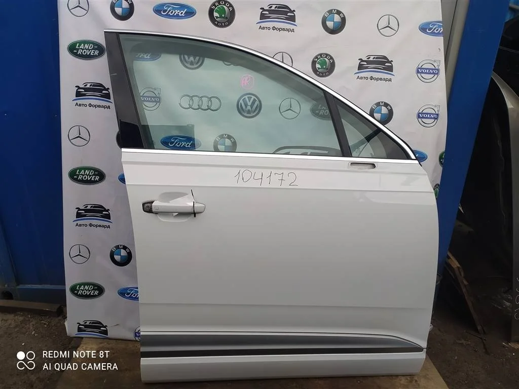 Дверь передняя правая Audi Q7 2015-2025 4M0831052F