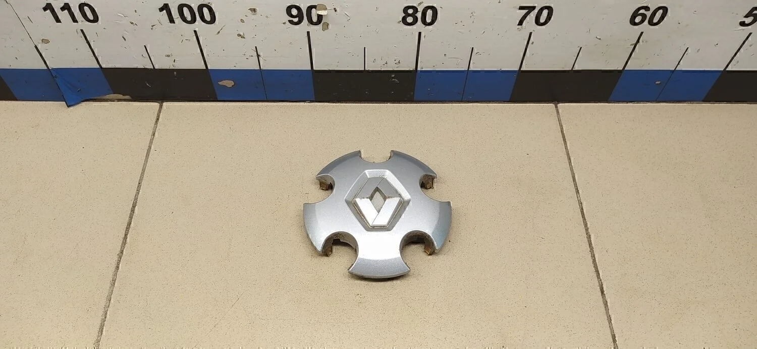 Колпак декоративный Duster 2012>