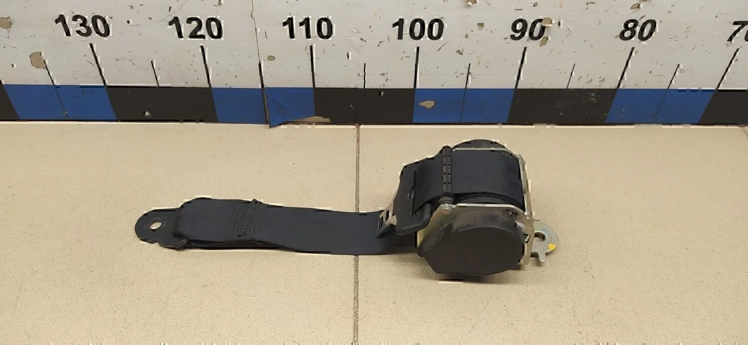 Ремень безопасности Duster 2012>