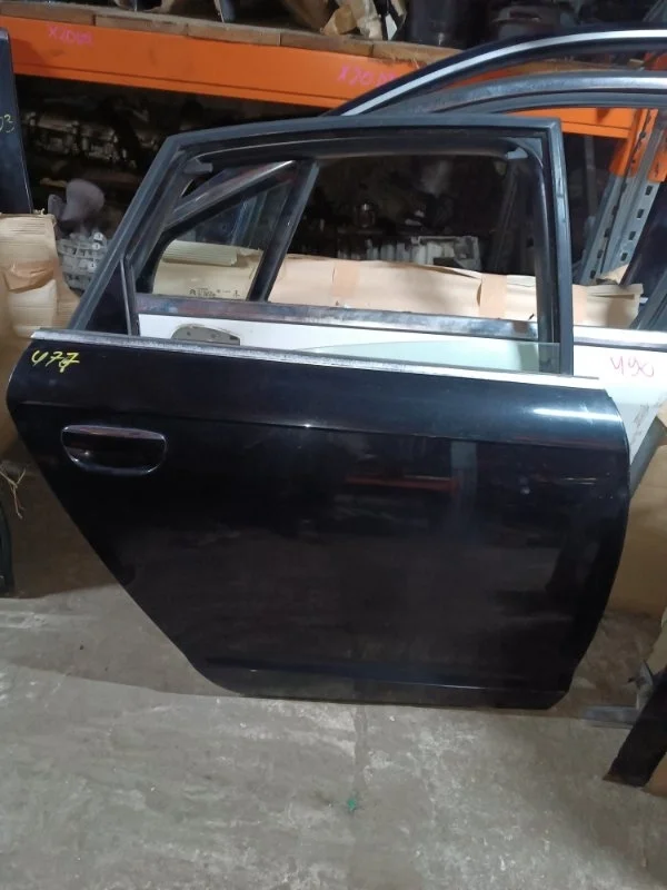 Дверь Audi A6 2008 4F2
