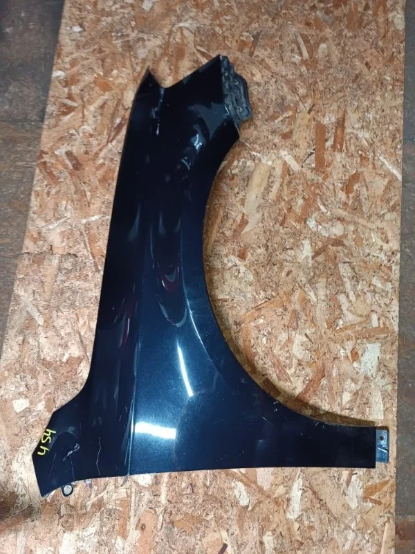 Крыло Volkswagen Passat 2012 365