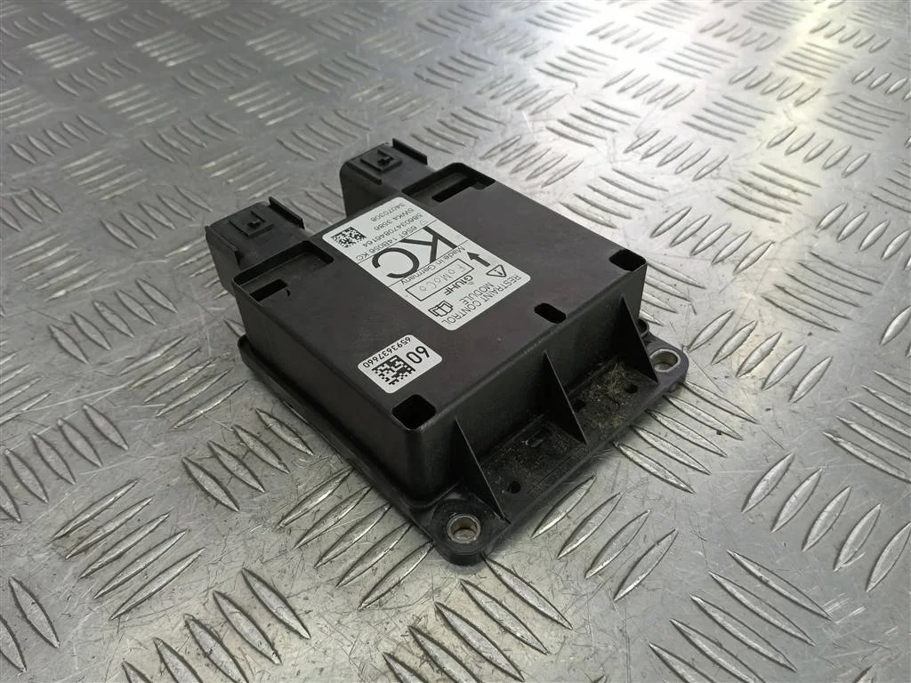 Блок управления SRS (AIR BAG) FORD Fusion I реста