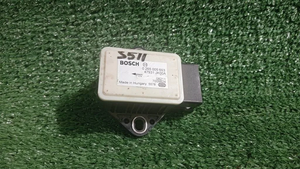 Б.у. датчик курсовой устойчивости INFINITI QX70 S51 INFINITI QX70 S51