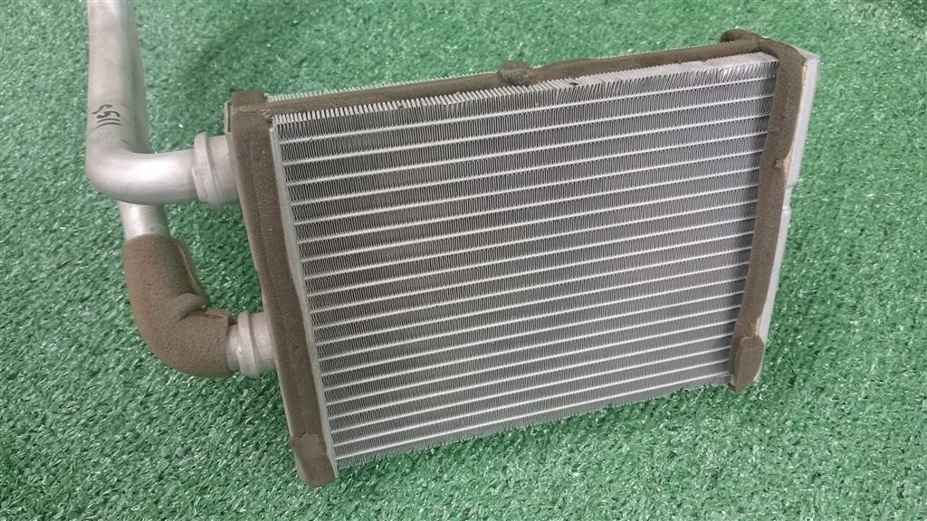 Б.у. радиатор печки INFINITI QX70 S51 INFINITI QX70 S51