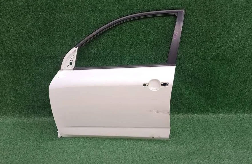 Б.у. дверь TOYOTA RAV4 ACA30 TOYOTA RAV4 ACA30