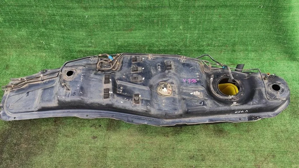 Б.у. бак топливный MITSUBISHI PAJERO V75W MITSUBISHI PAJERO V75W