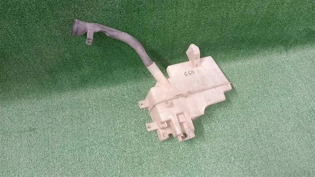 Б.у. бачок омывателя INFINITI QX70 S51 INFINITI QX70 S51