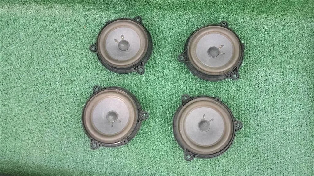 Б.у. динамики (комплект) INFINITI QX70 S51 INFINITI QX70 S51
