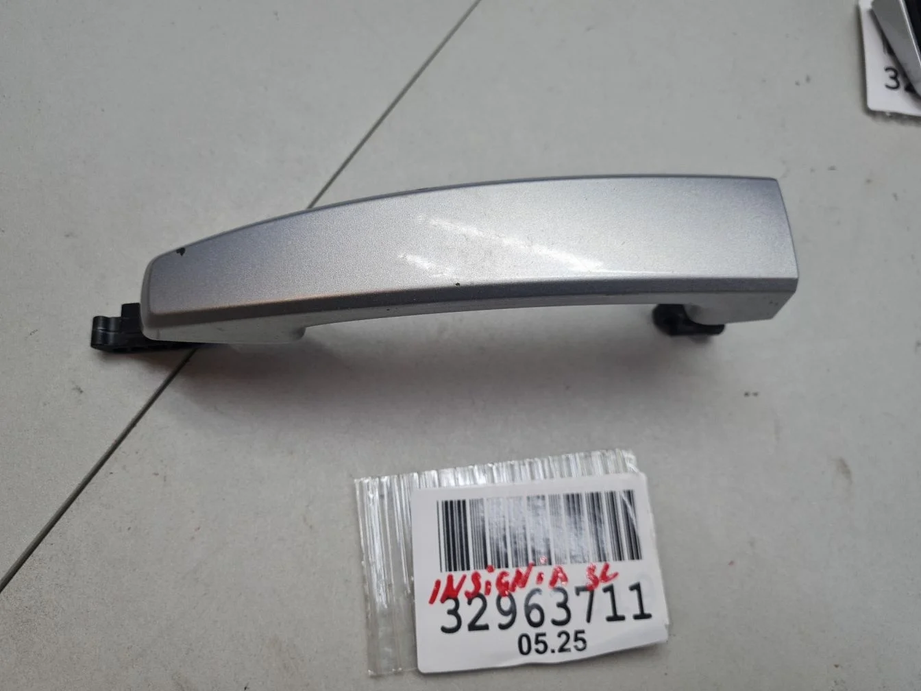 Ручка двери наружная для Opel Insignia 2008-2017