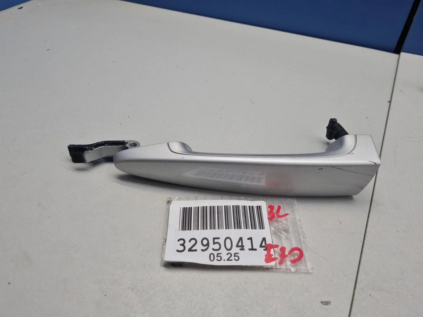 Ручка двери нaружная задняя левая для BMW X5 E70 2006-2013