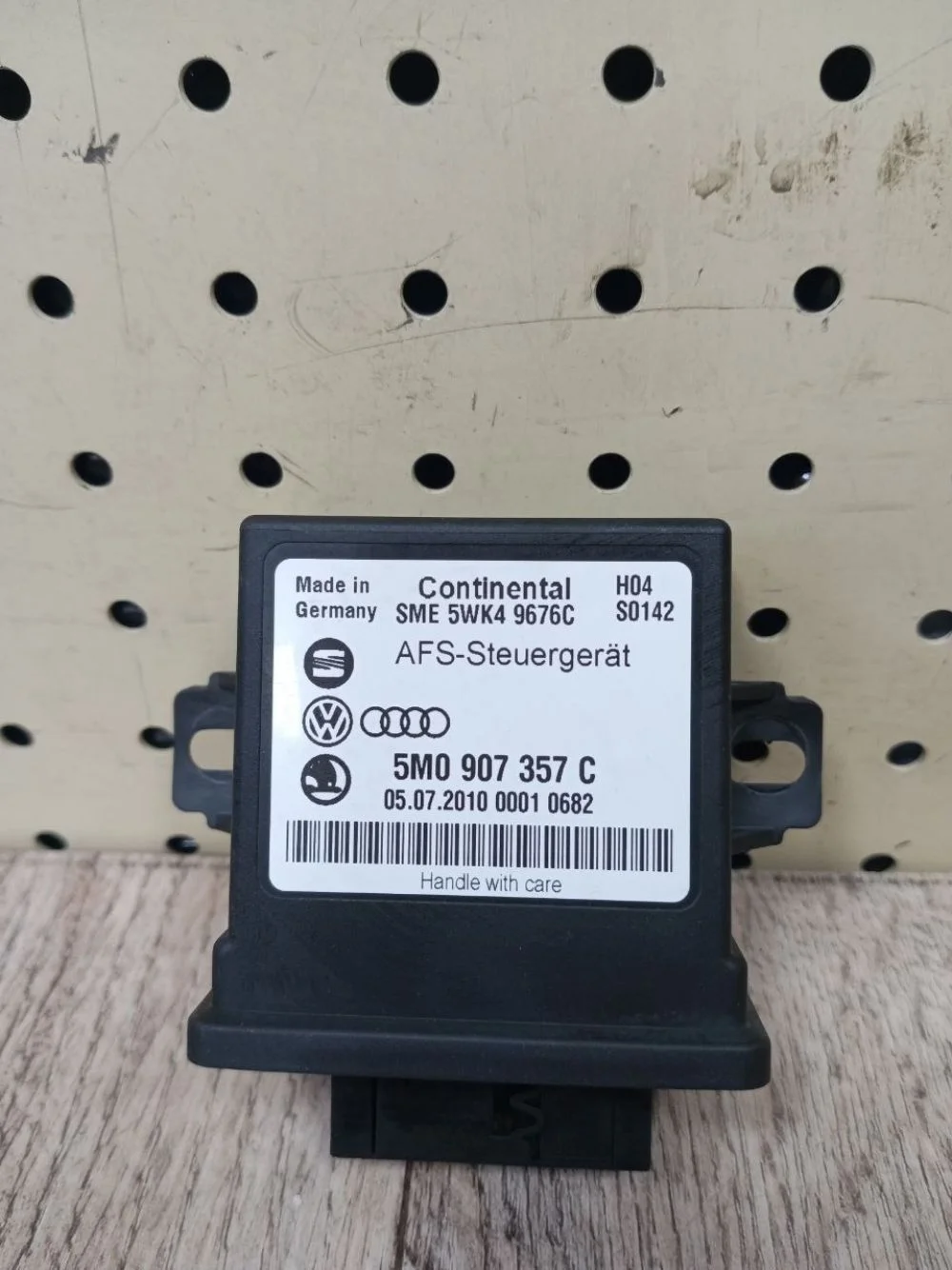 Блок управления светом Volkswagen Passat CC B6 Passat CC B6 (2008—2012) 358