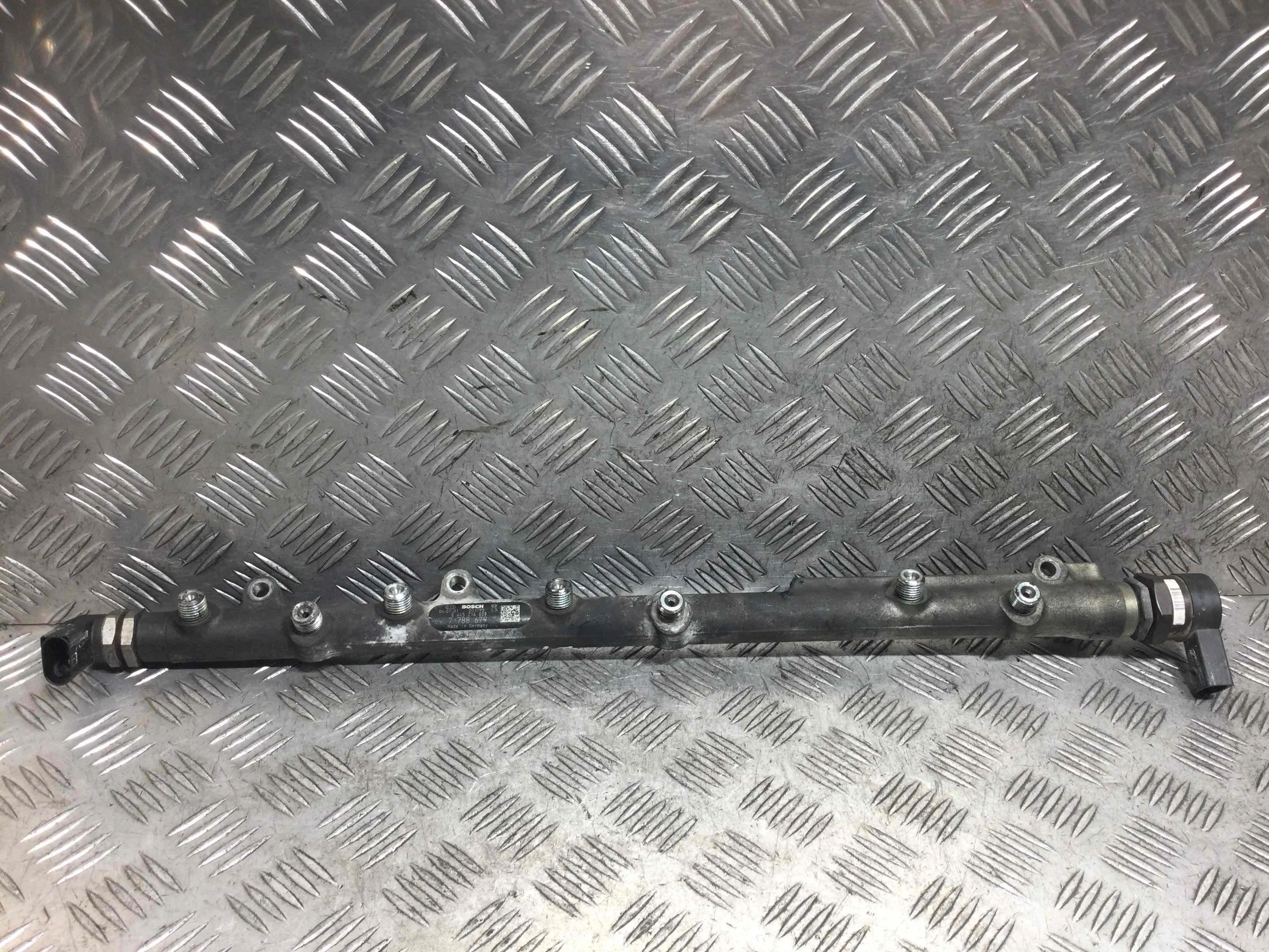 Регулятор давления топлива BMW 5-Series 5-Series E60 2003 - 2009 дизель 2.5 TDI Автомат Седан