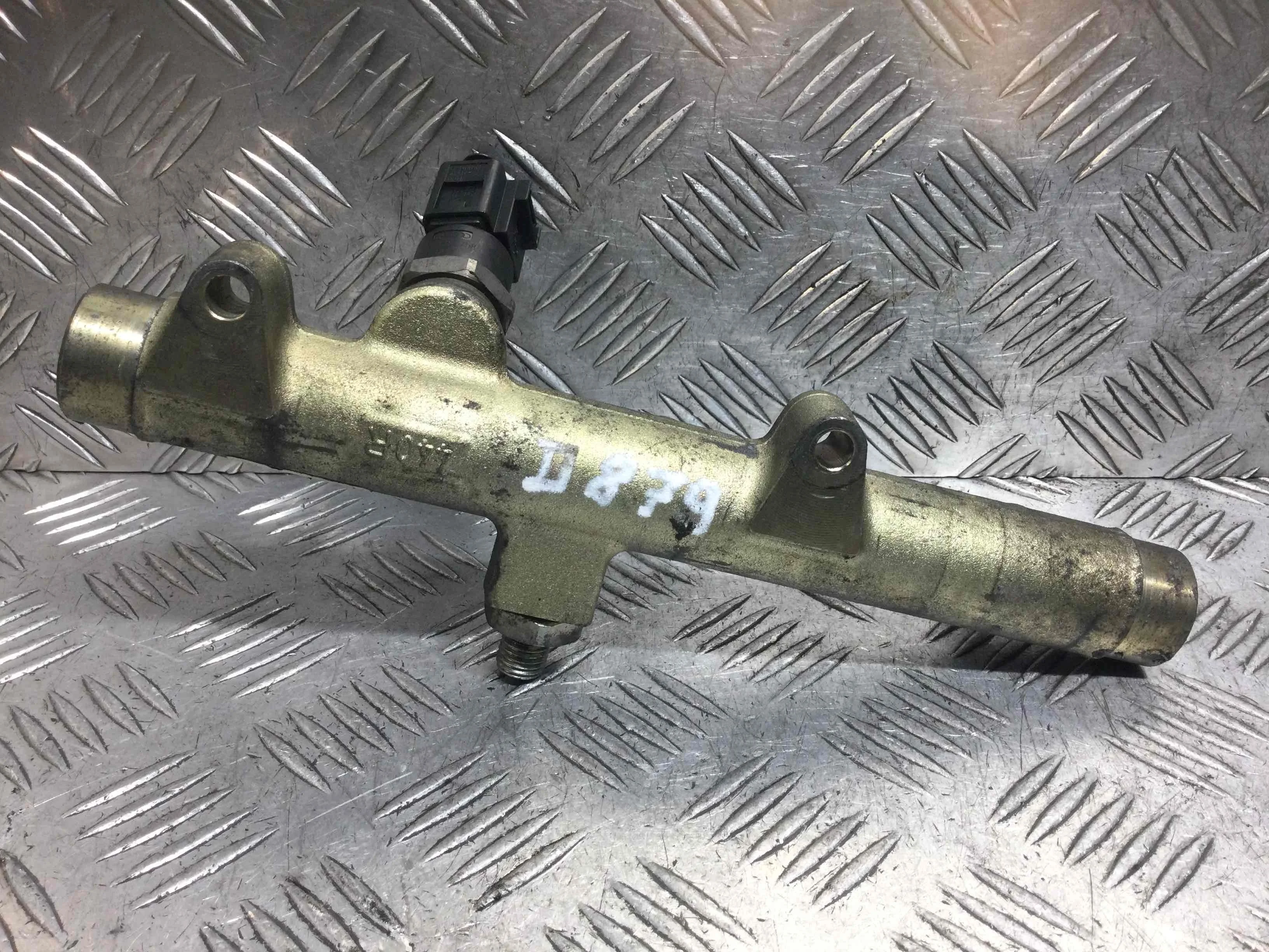 Топливная рампа Audi A6 C6/4F (2004-2008) дизель 2.7 TDI Механика Универсал