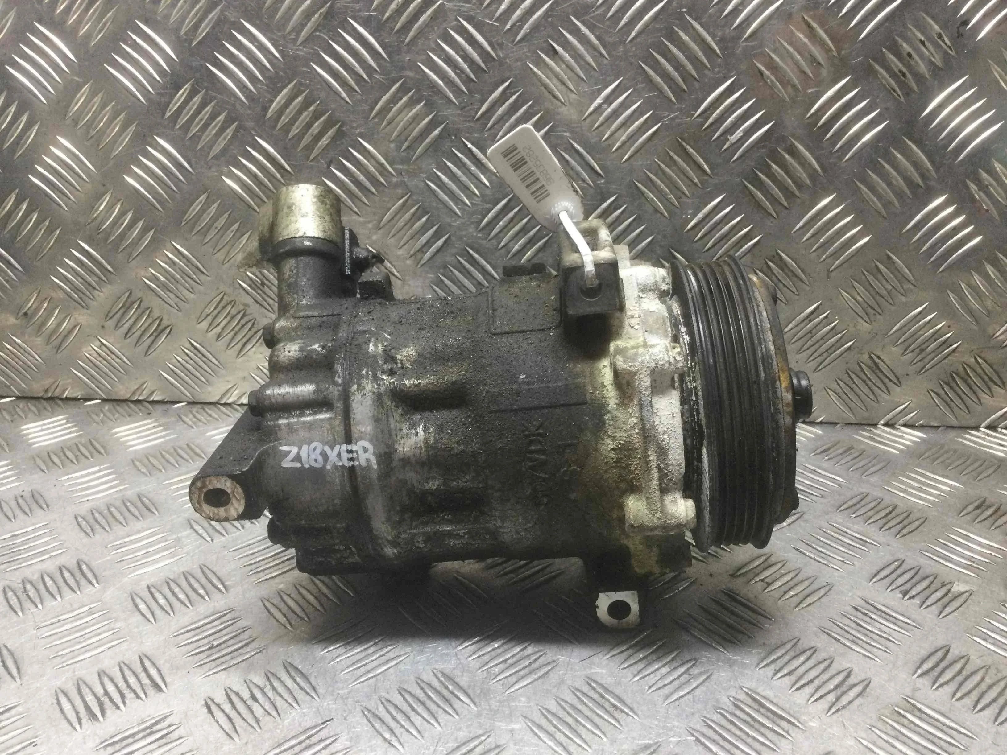 Компрессор кондиционера Opel Vectra C [рестайлинг] (2005-2009) бензин 1.8 i Механика Универсал