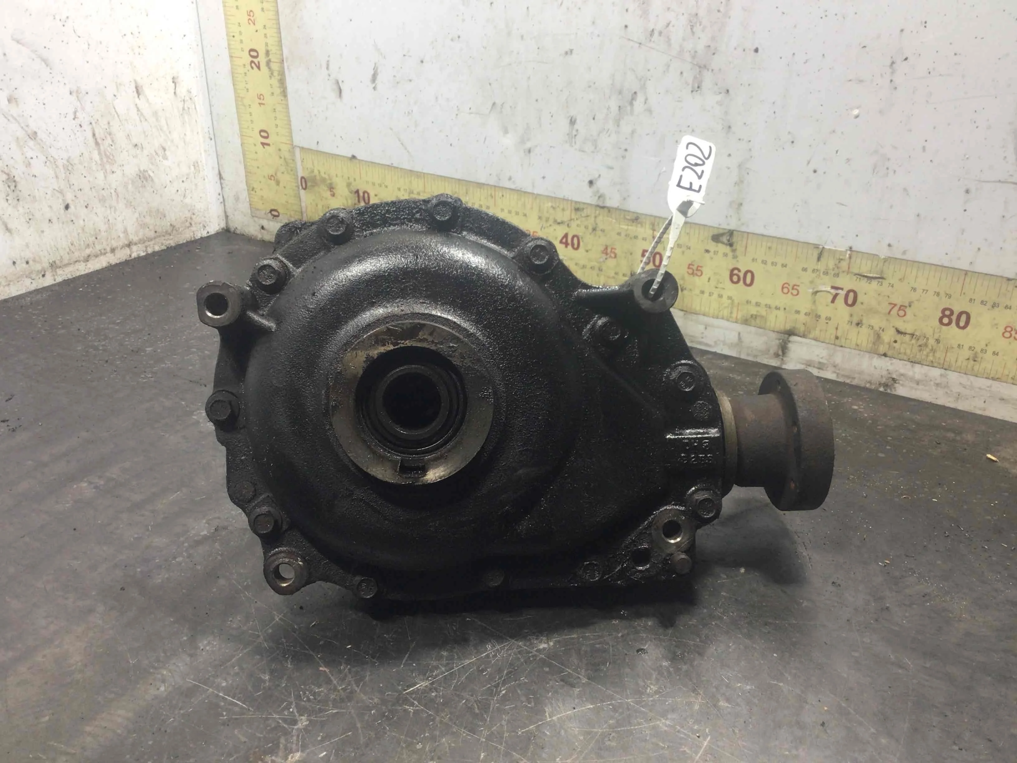 Редуктор переднего моста Land Rover Range Rover 3 поколение [рестайлинг] (2005-2009) бензин 4.2 i Автомат Внедорожник