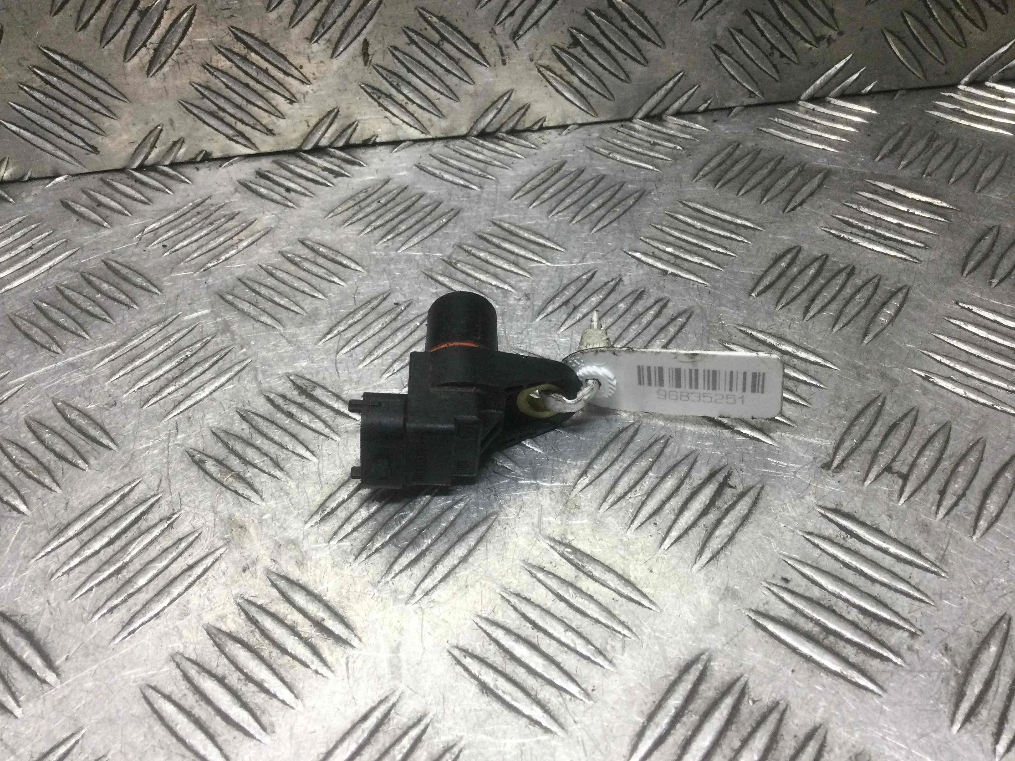 Датчик распредвала Mercedes ML W164 (2005-2008) дизель 3.0 CDI Автомат Универсал