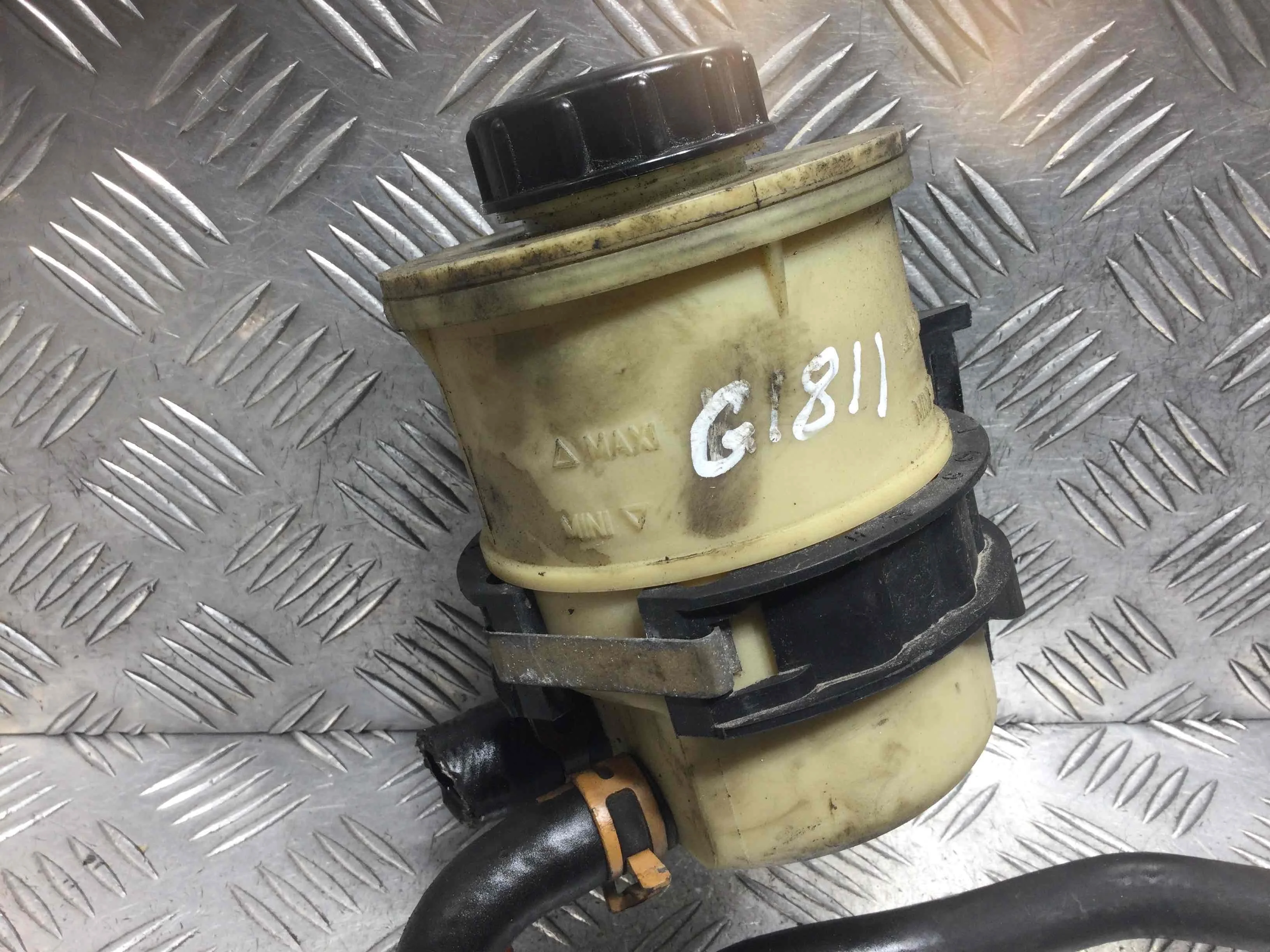 Бачок гидроусилителя Renault Scenic 1 поколение [рестайлинг] (1999-2003) бензин 1.8 i Механика Минивэн