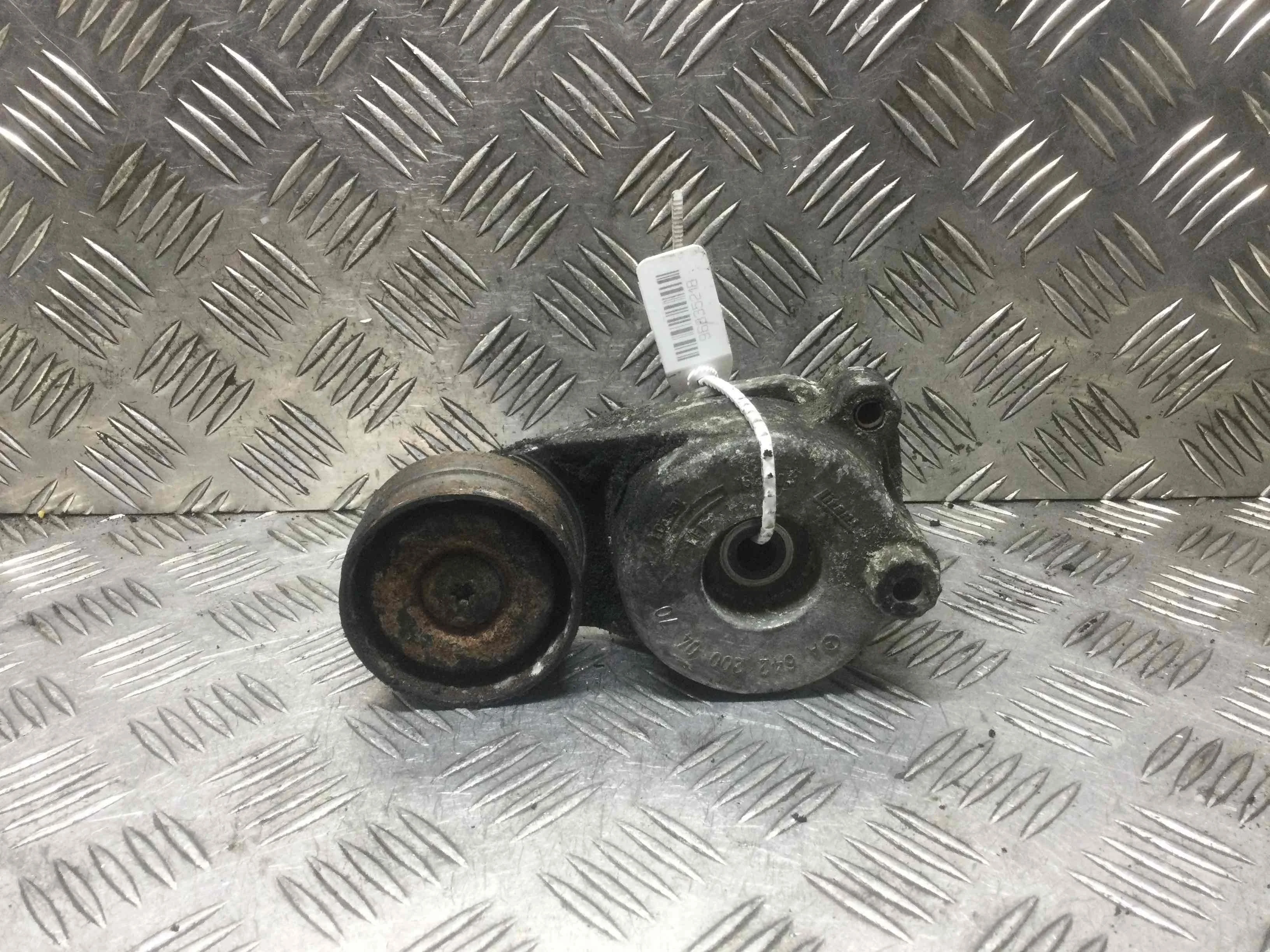 Натяжитель ремня генератора Mercedes ML W164 (2005-2008) дизель 3.0 CDI Автомат Универсал