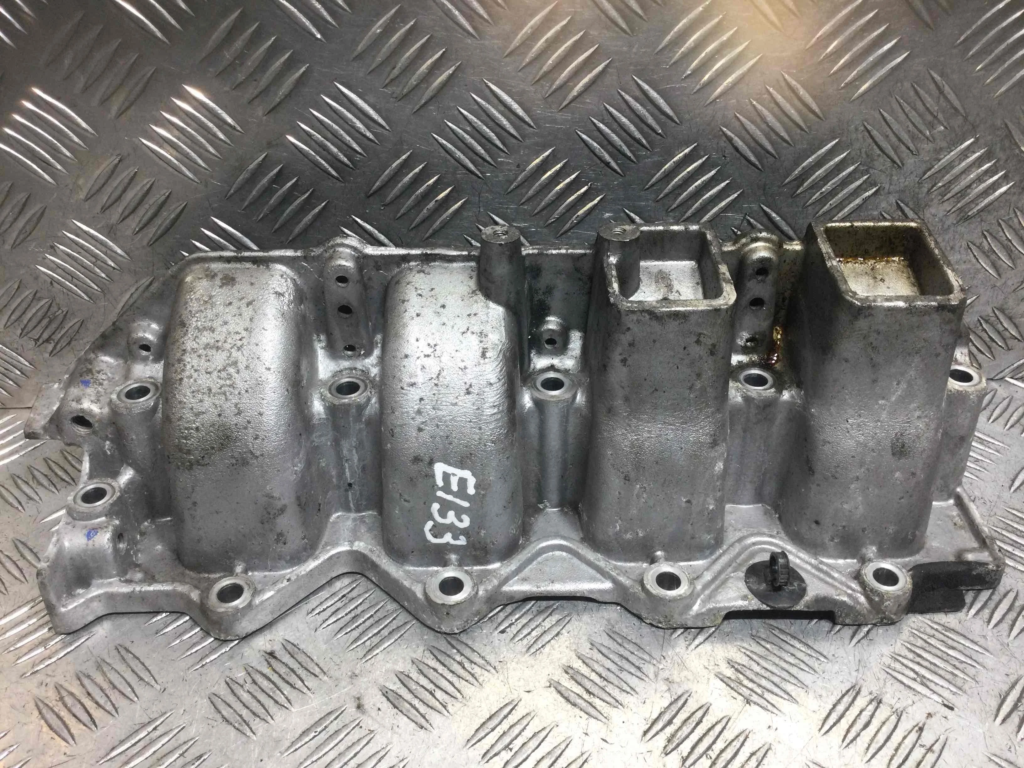 Коллектор впускной Renault Megane 2 поколение [рестайлинг] (2006-2009) бензин 1.6 i Механика