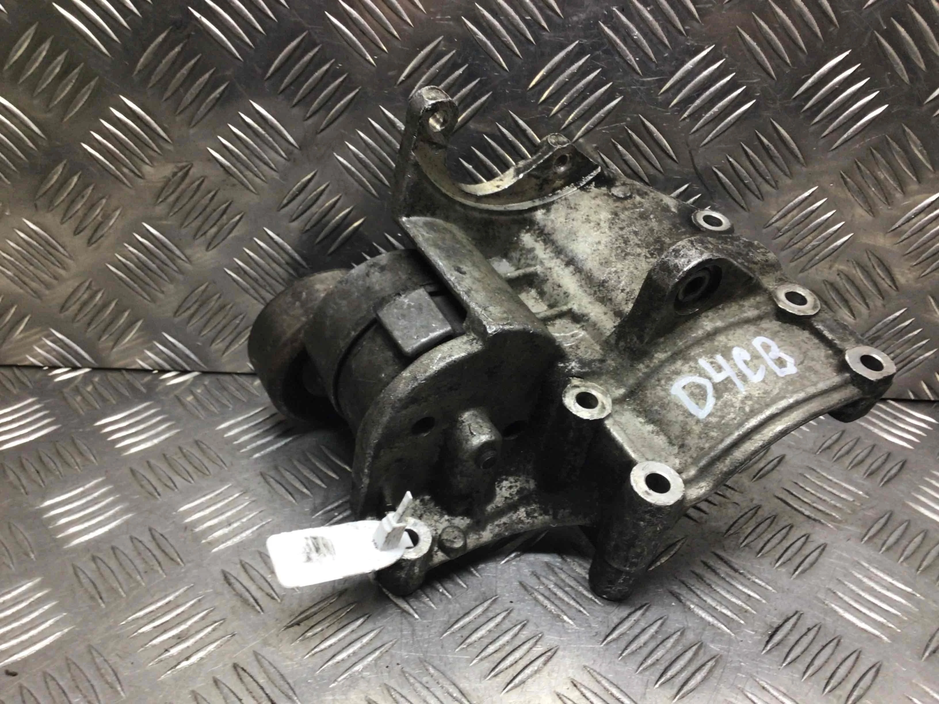 Натяжитель ремня генератора Kia Sorento 1 поколение (2002-2006) дизель 2.5 CRDi Механика