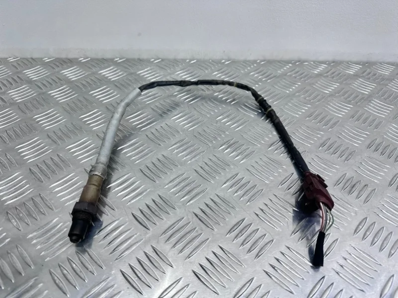 Лямбда-зонд нижний Volkswagen Passat CC 358