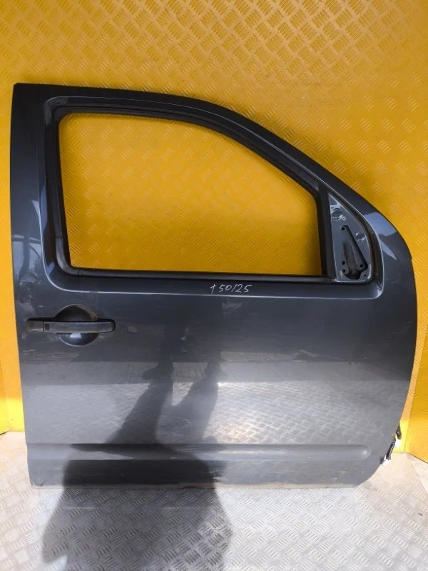 Стекло двери передней правой Nissan Pathfinder (R51M) 2004-2013 2010 80300EB310 ВНЕДОРОЖНИК 2.5 D YD25DDTI