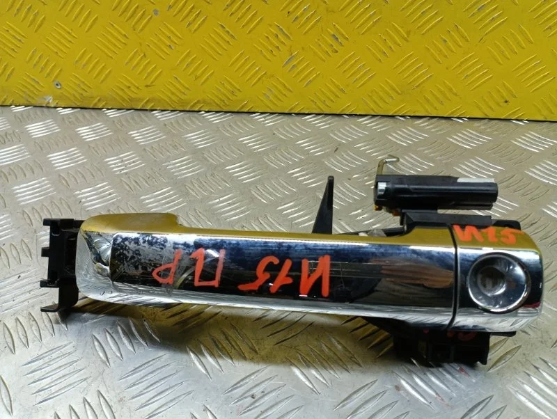 Ручка двери наружная передняя левая Toyota Tundra Ii (2006-2022) 2015 692100C020 ПИКАП 5.7 I 3URFBE