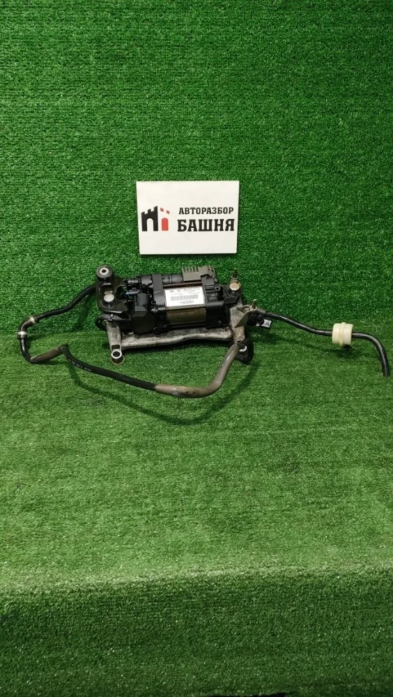 Компрессор подвески Volkswagen Touareg 2016 7P0616006H NF CMTA