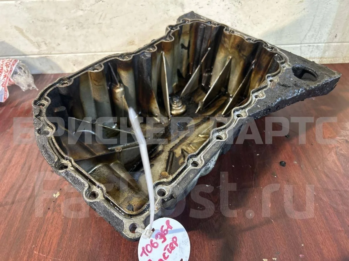 Поддон двигателя Рено Дастер 1  HS