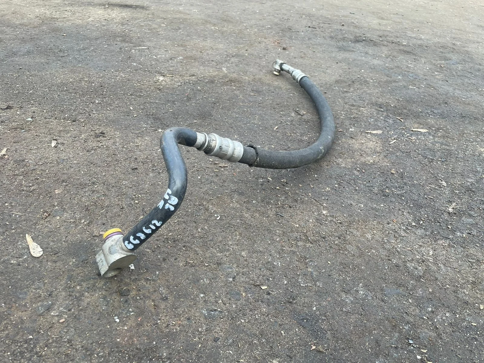 Шланг, трубка кондиционера, хладогента AUDI A6 4F 2005- толстый радиатор компрессор б/у A6 4F(2005-2011)