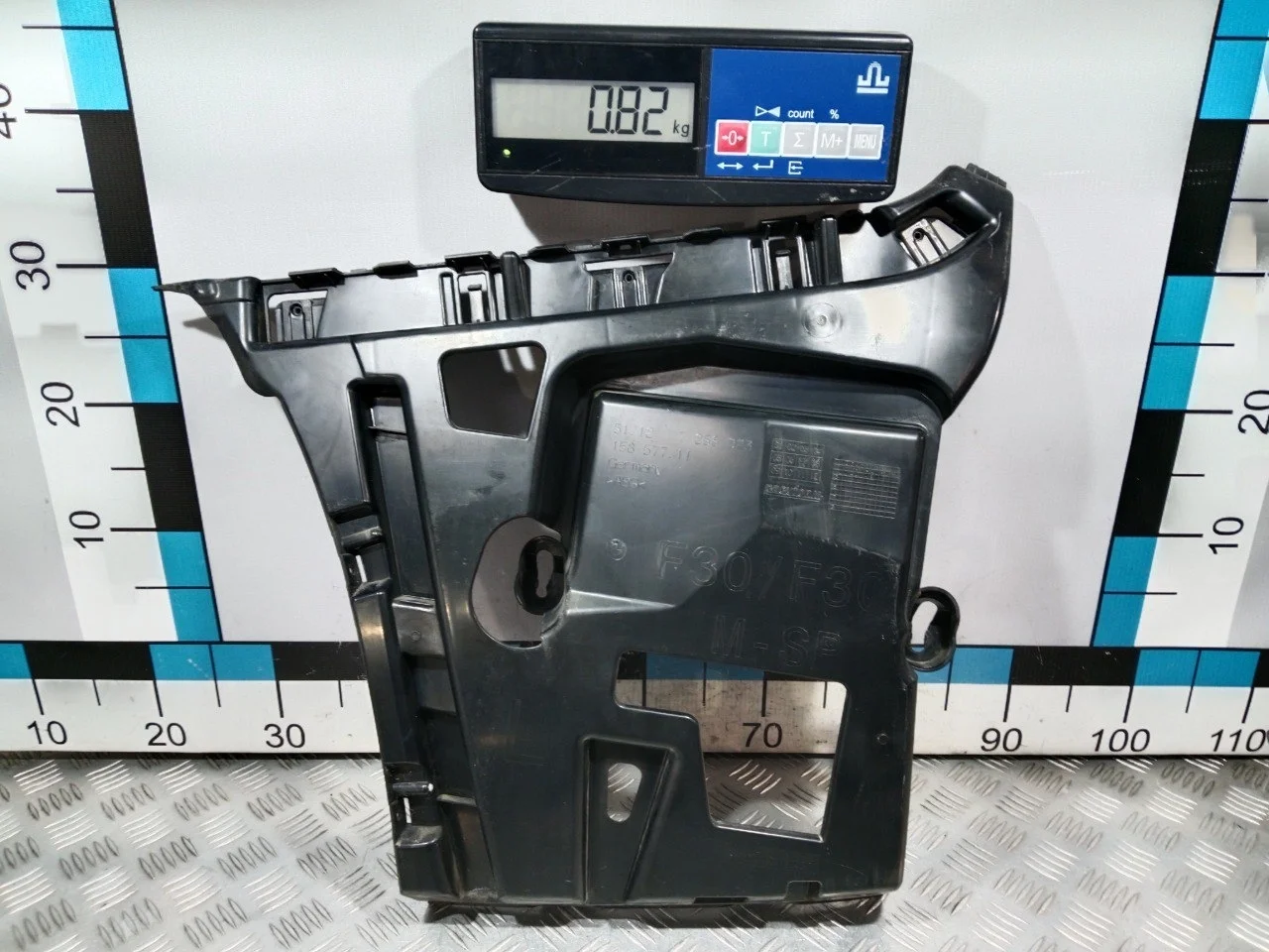 [Б/У] Кронштейн заднего бампера левый BMW [Код: 00603997 ]