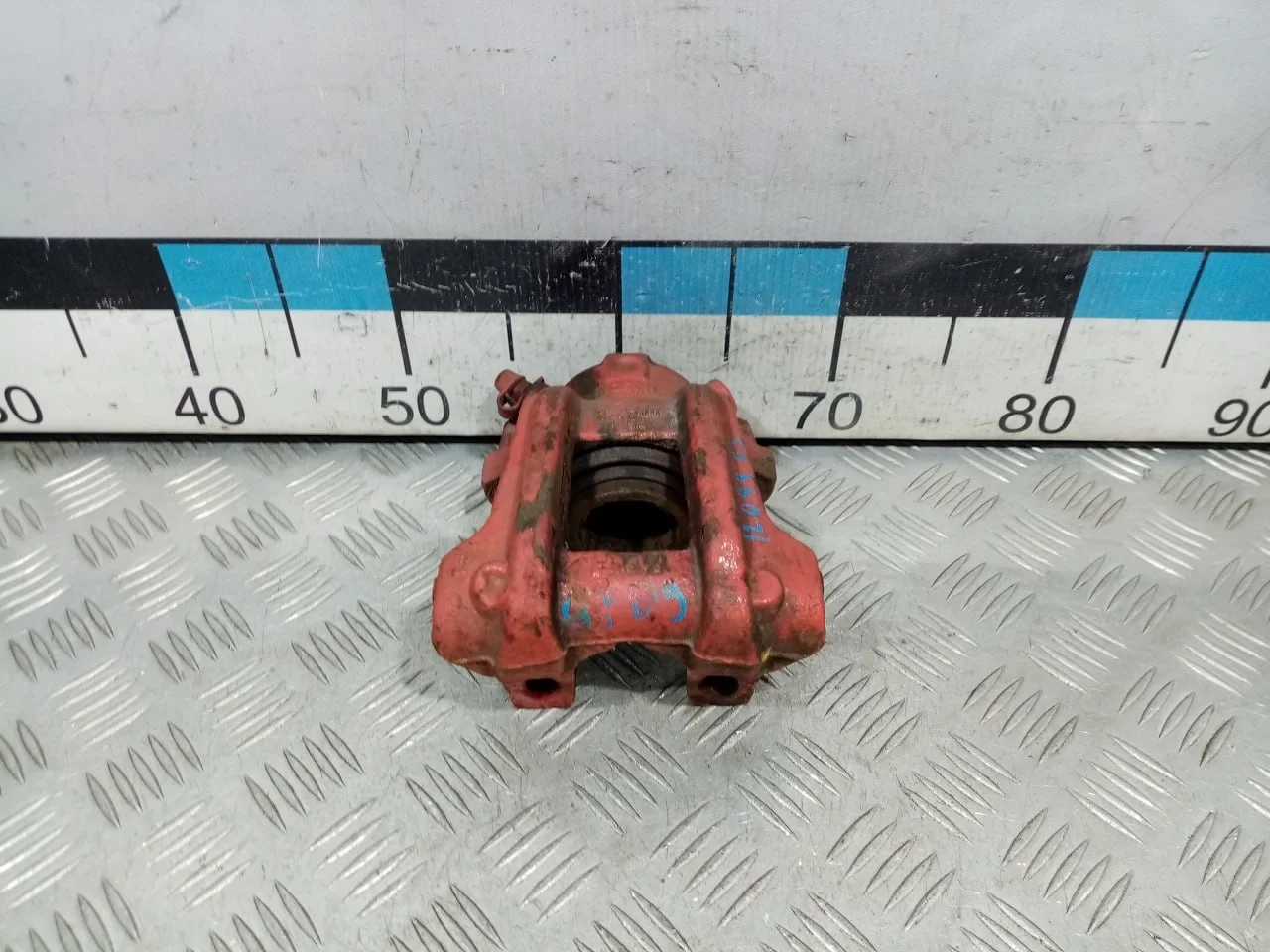 [Б/У] Суппорт тормозной передний левый [Код: 00607945 ]