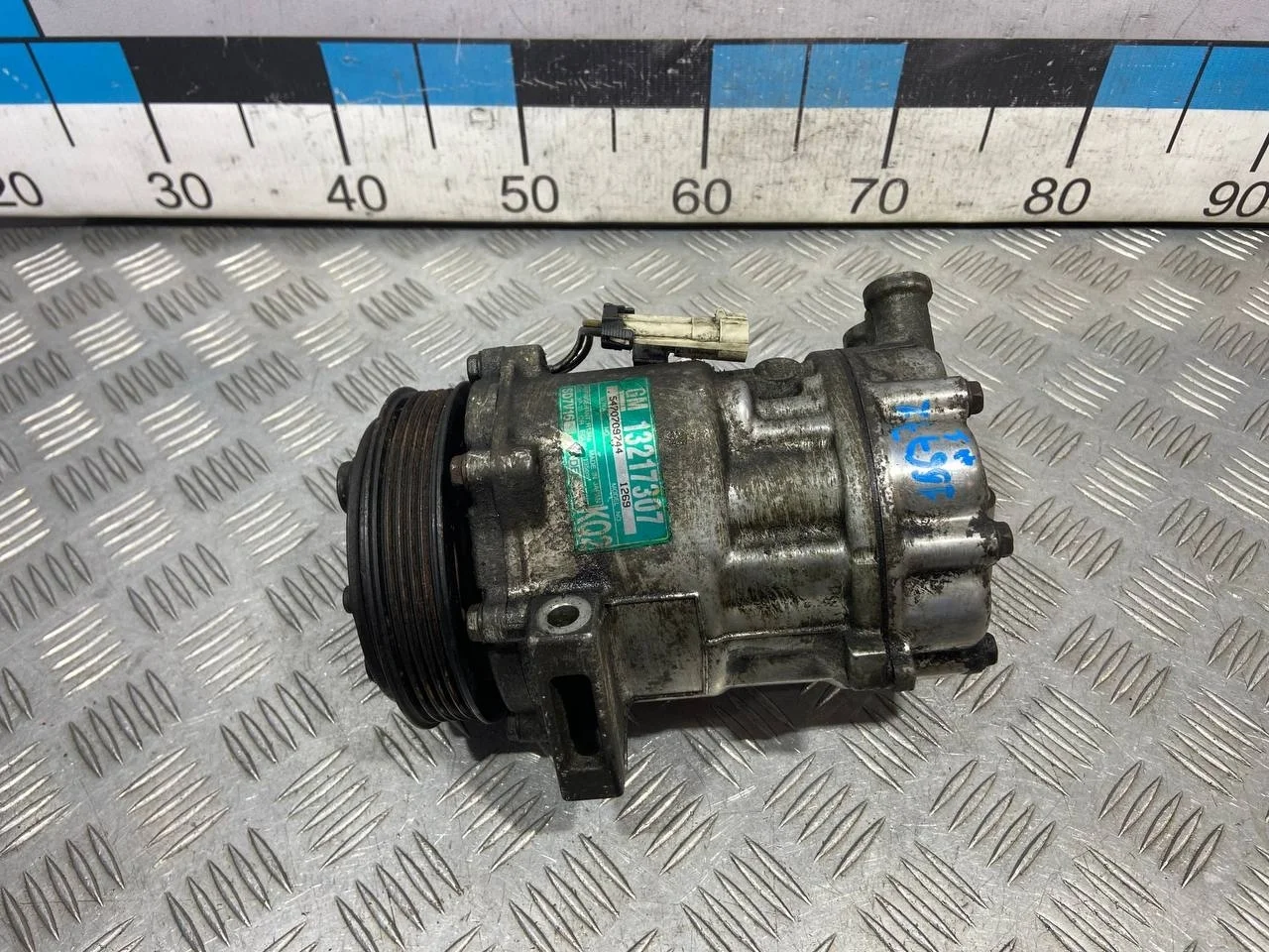 [Б/У] Компрессор кондиционера [Код: 00606362 ]